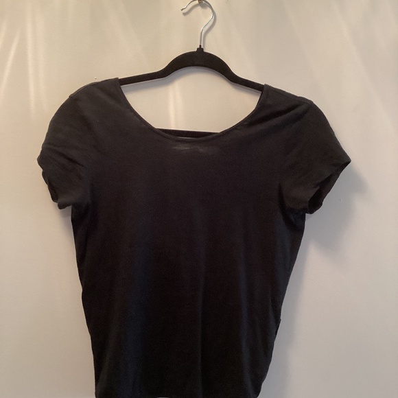 Abercrombie & Fitch Low Back Short Sleeve Top - Black - Picture 1 of 3